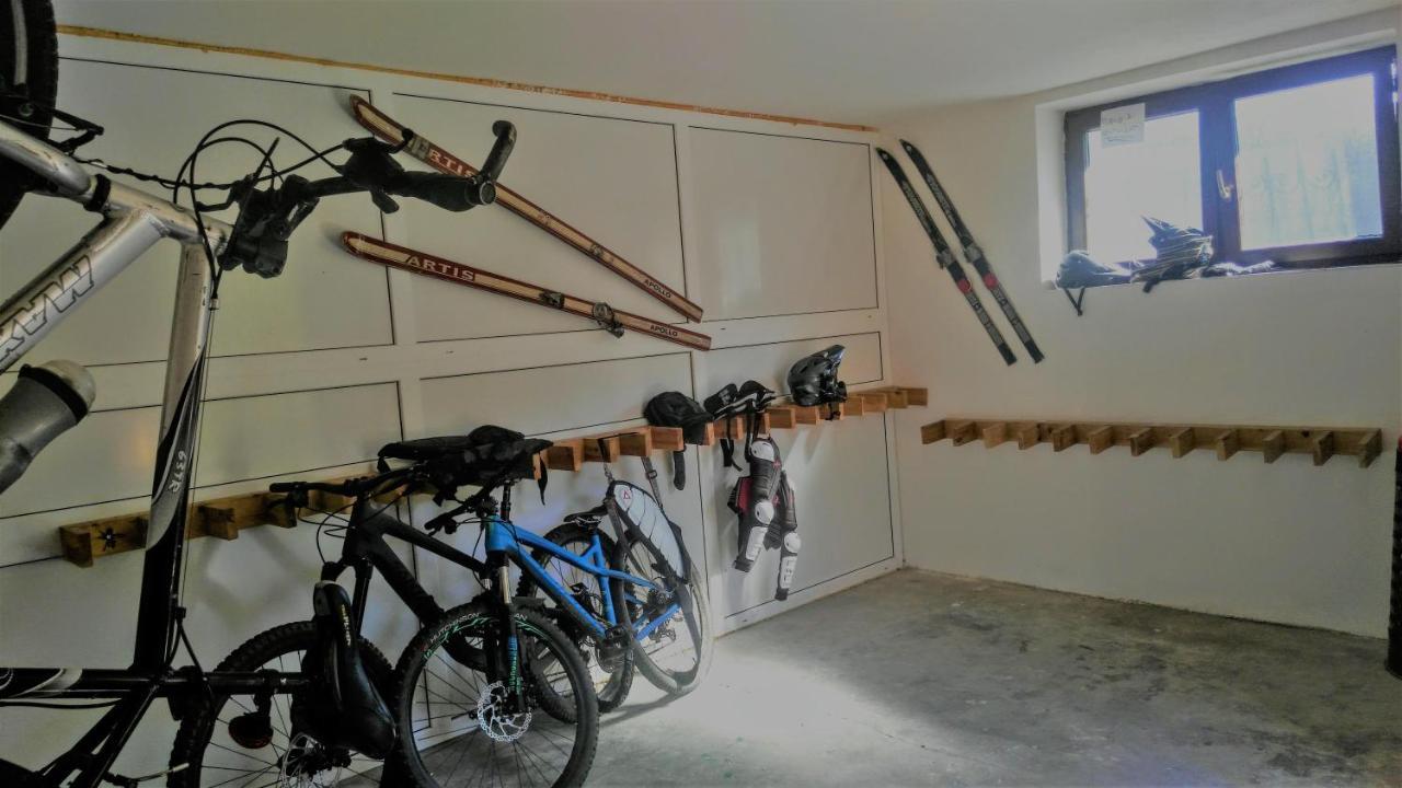 Apartmanovy Dum Pastak Loucna nad Desnou Luaran gambar