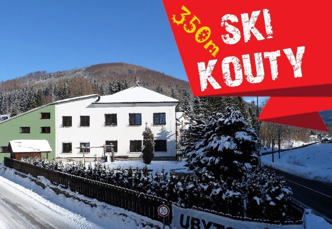 Apartmanovy Dum Pastak Loucna nad Desnou Luaran gambar